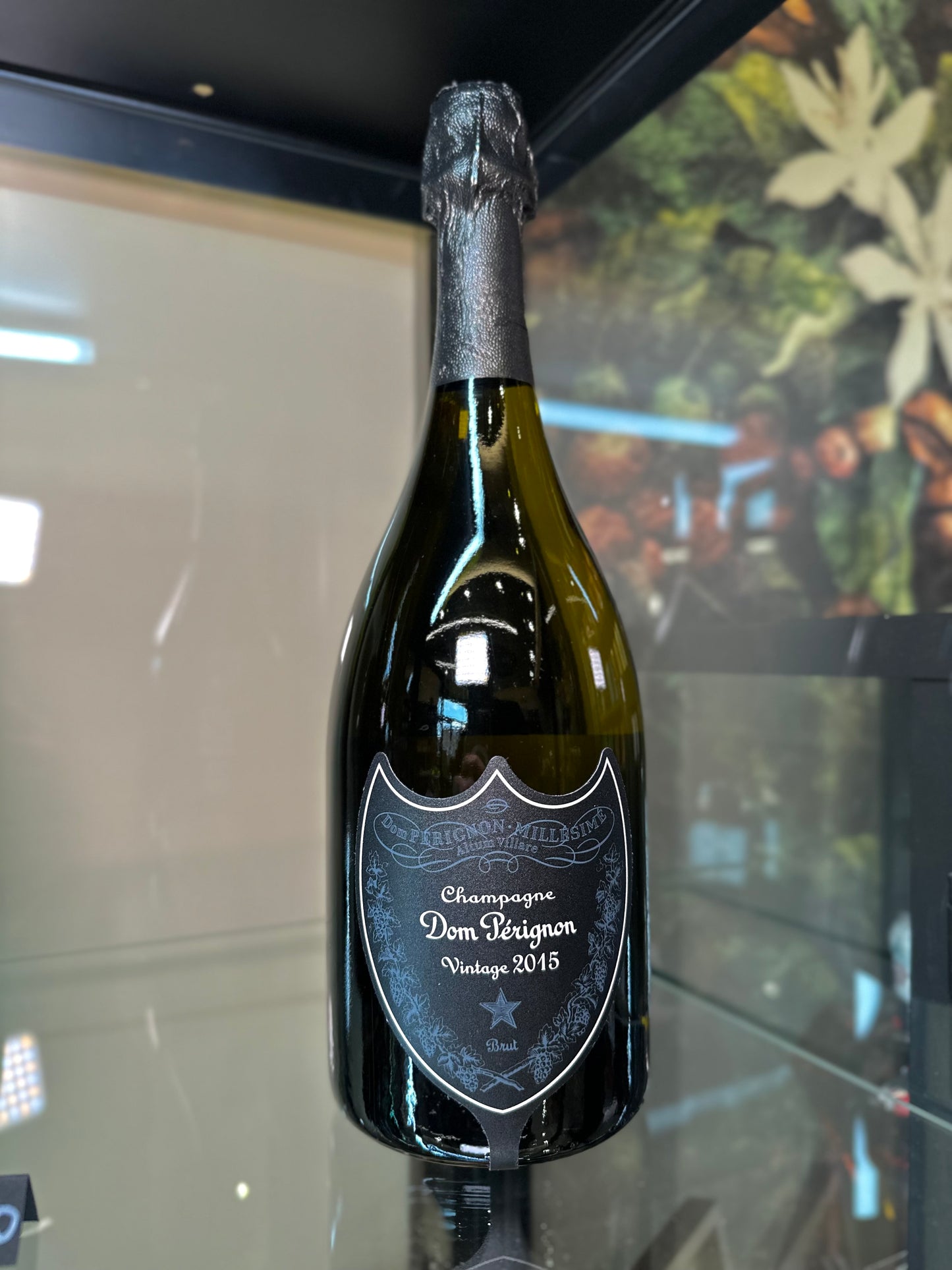 DOM PERIGNON VINTAGE LUMINOUS WHITE 2015 (LIMITED EDITION)