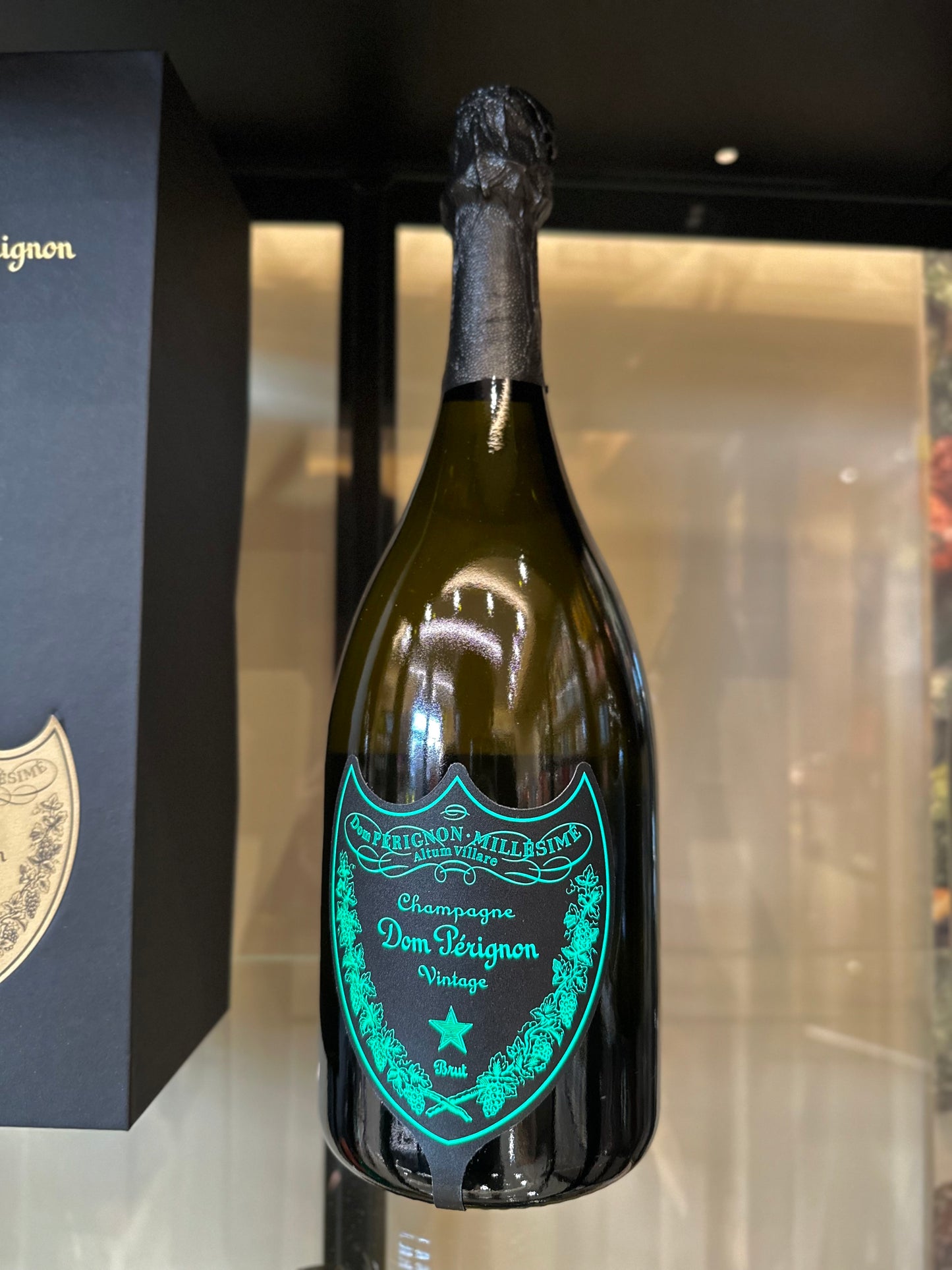 DOM PERIGNON VINTAGE LUMINOUS
