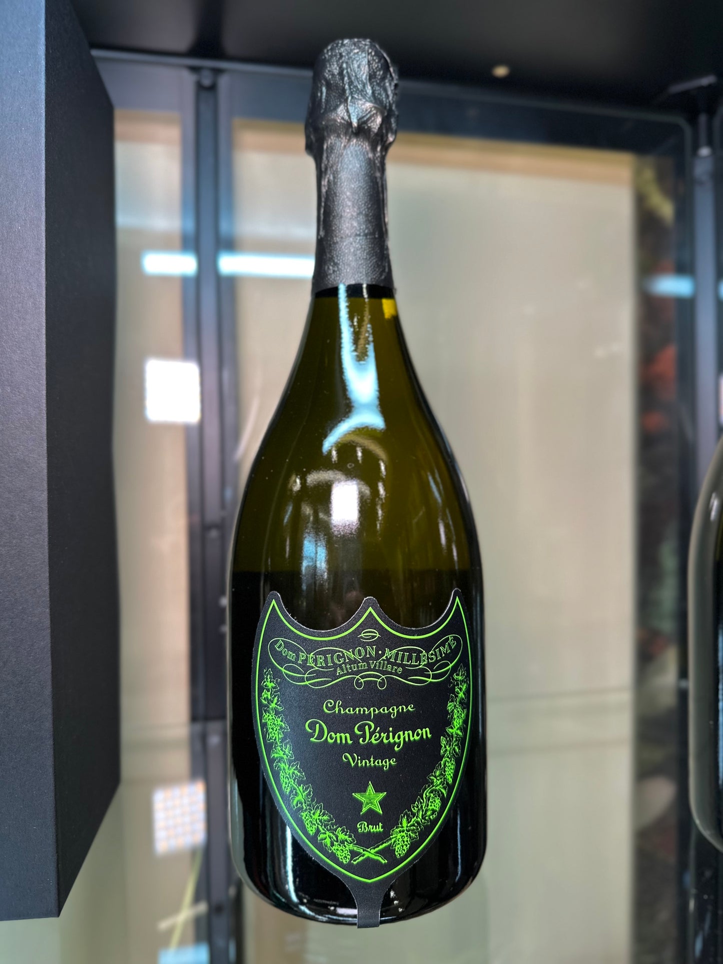 DOM PERIGNON VINTAGE LUMINOUS